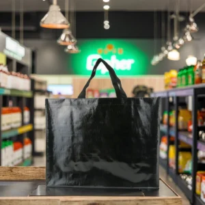 Black Eco-friendly Large Grocery Shopping Bag Luxury Pp Woven Reusable Gift with Logo