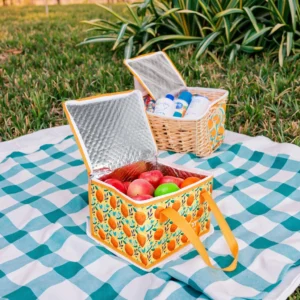 Logo Aluminum Foil Waterproof Thermal Insulated Lunch Coolers and Bags with Zipper Closure for Picnic